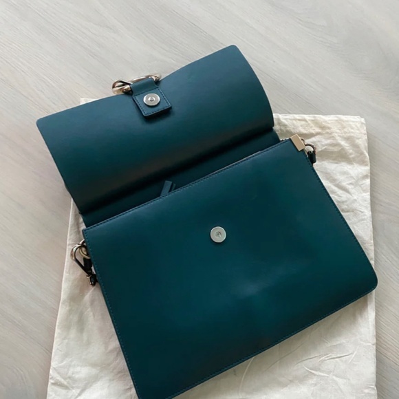 Authentic Chloe Faye Bag - Picture 7 of 11